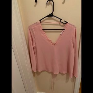 Super cute chiffon top!